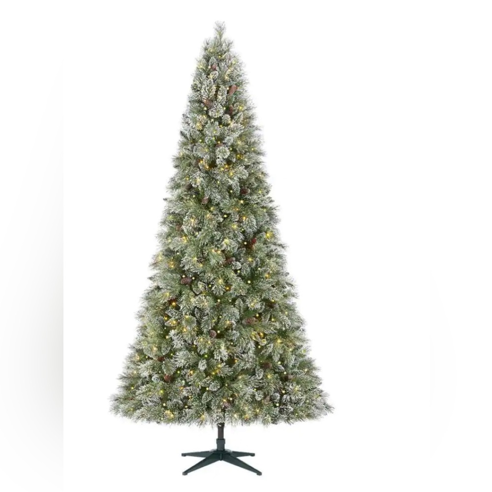 9ft Christmas tree